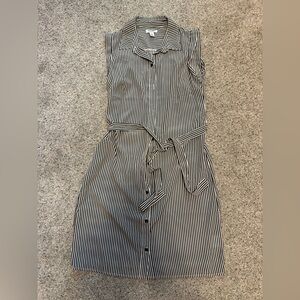 Old Navy Black and White Sleeveless Shirt Dress